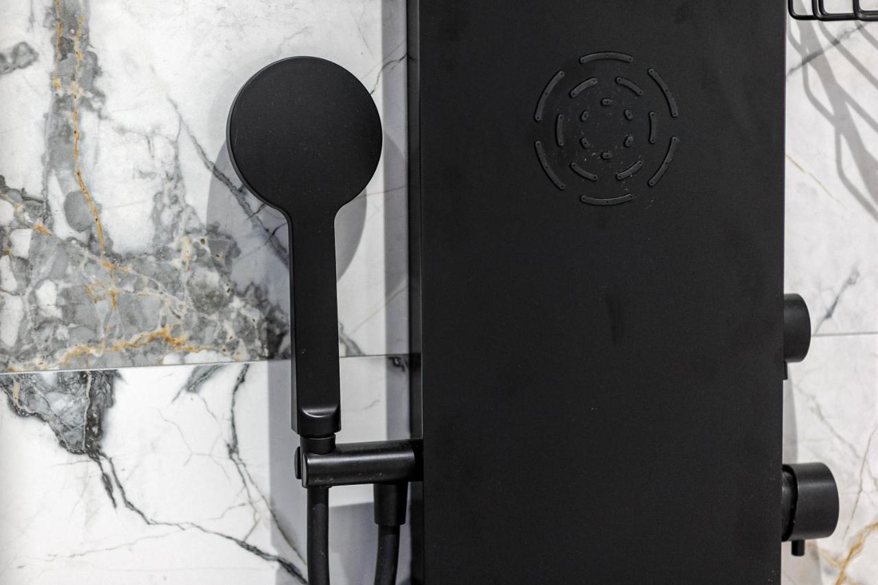 Wine Garden Rooms スクラーディン エクステリア 写真